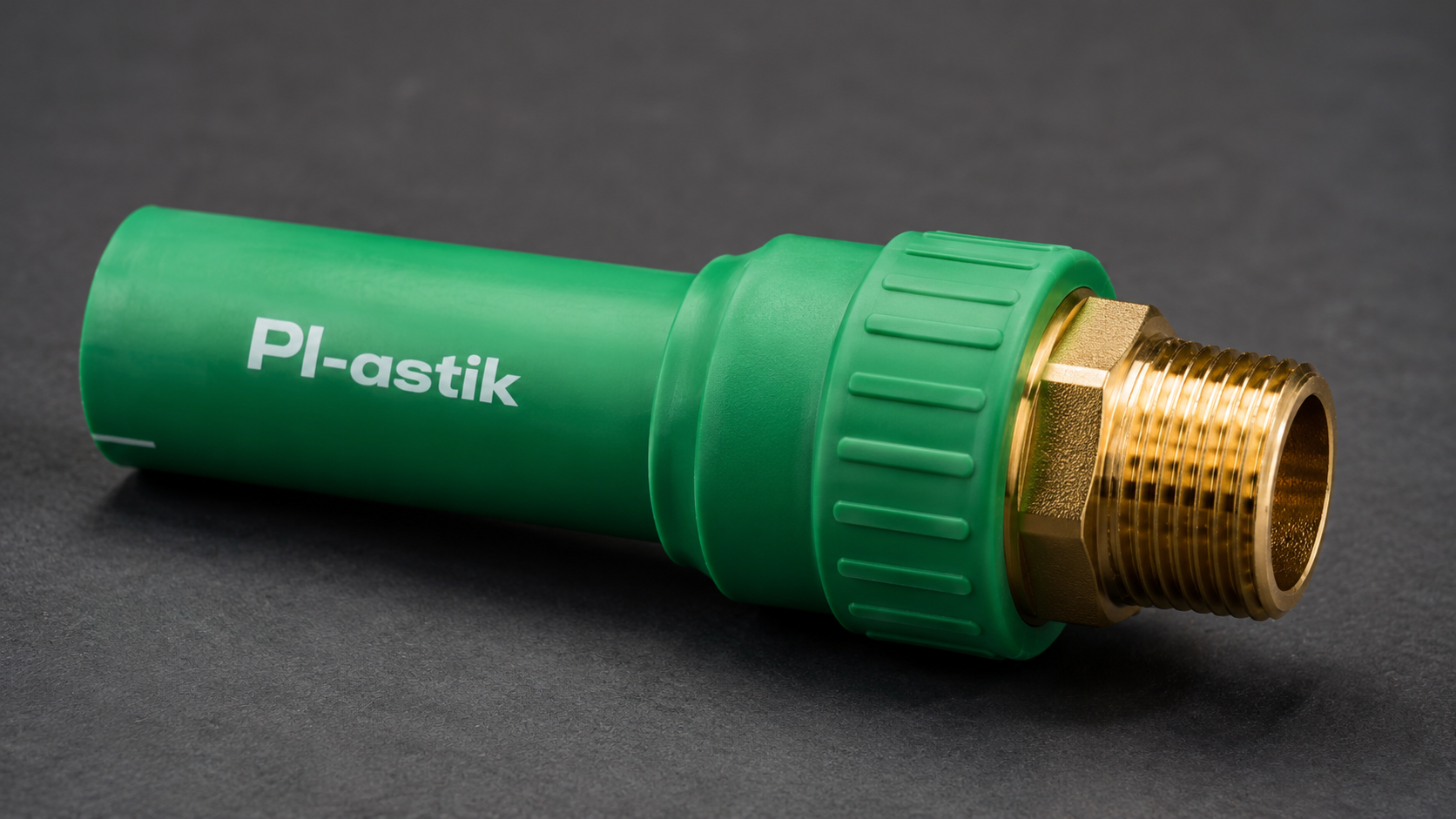 Metalden Plastiğe Geçiş: Kombi ve Kollektör Bağlantılarında Plastik Boru ile Pirinç Fittings Uyum Kriterleri